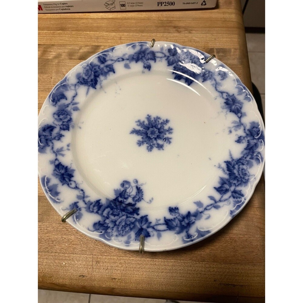 1 Flow Blue Bridgwood & Son Porcelaine Opaque Flow Blue 9.5" plate